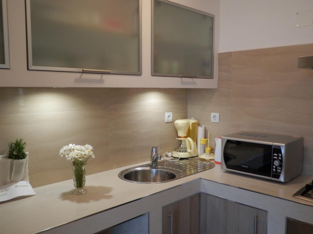 Apartment Andrija Vrbnik Eksteriør billede