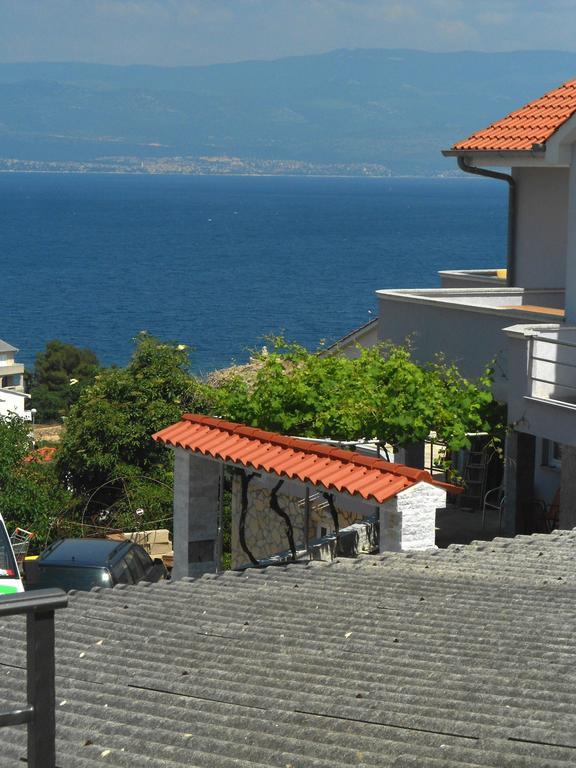 Apartment Andrija Vrbnik Eksteriør billede